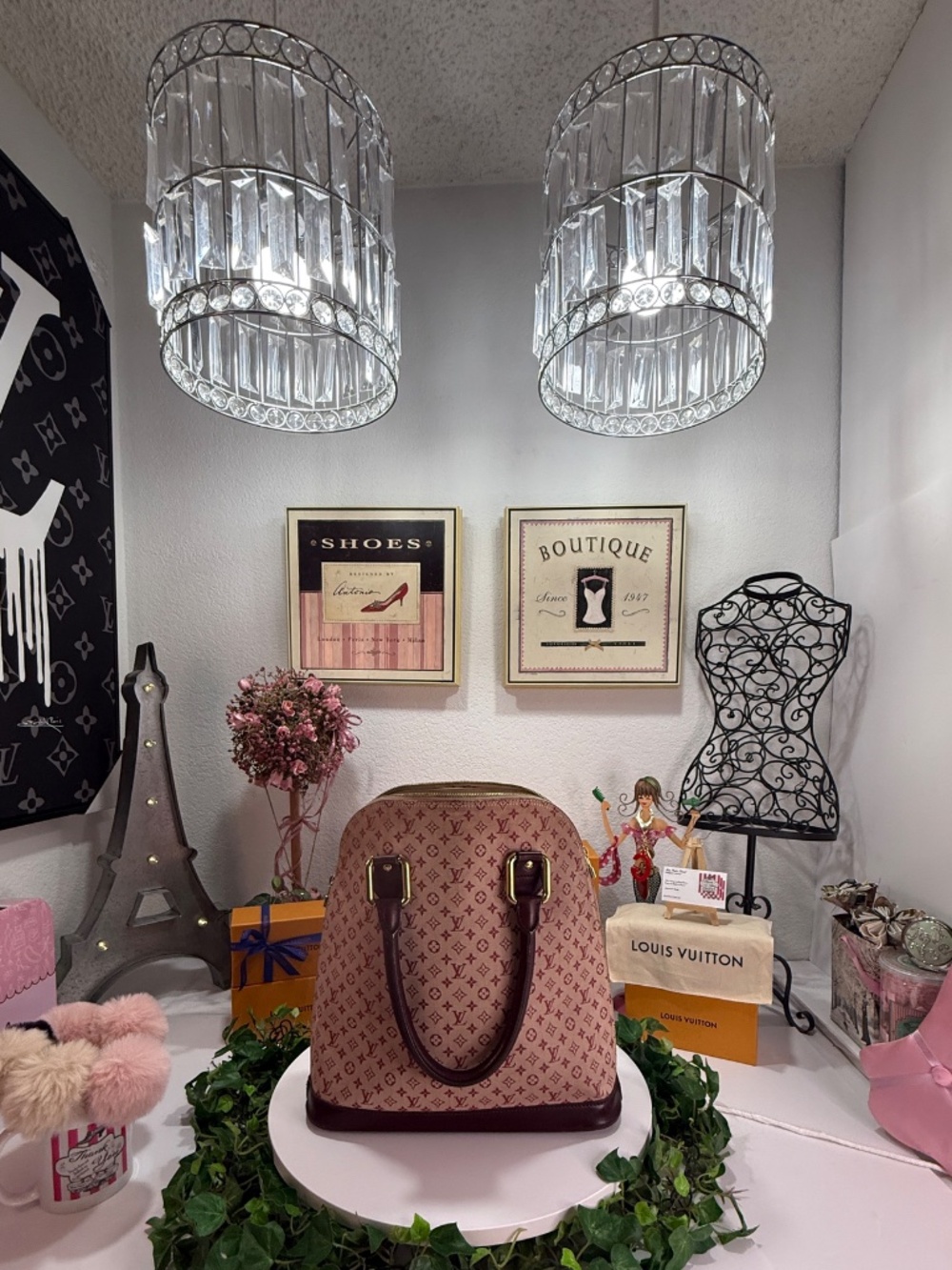 LOUIS VUITTON PINK DENIM ALMA TOTE! - Picture 3 of 17
